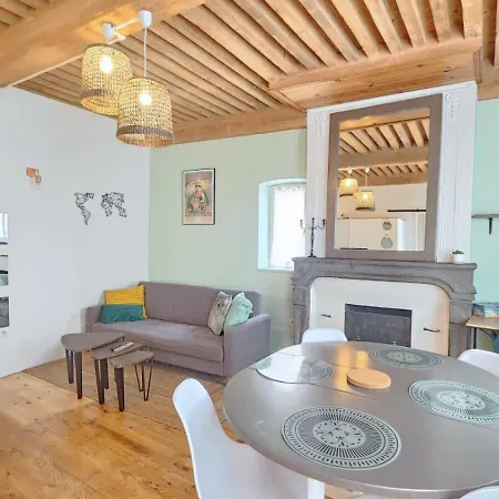 L'histoire Clermontoise - Tramway Au Pied Du * Clermont-Ferrand